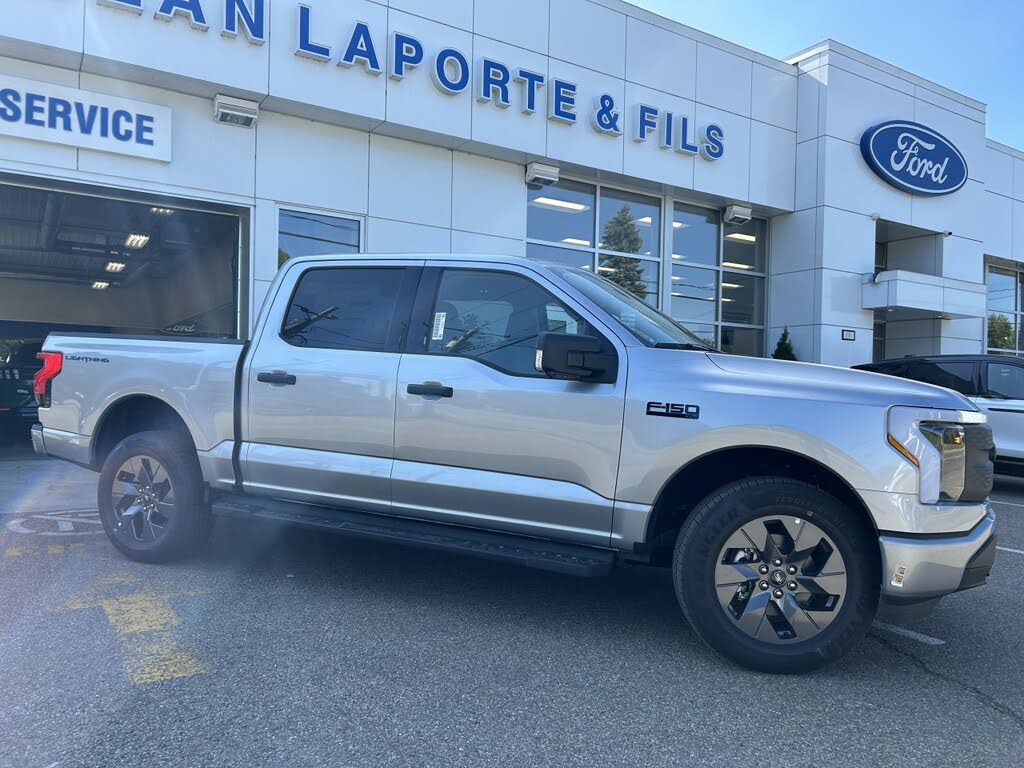 2024 Ford F-150 Lightning XLT SuperCrew AWD