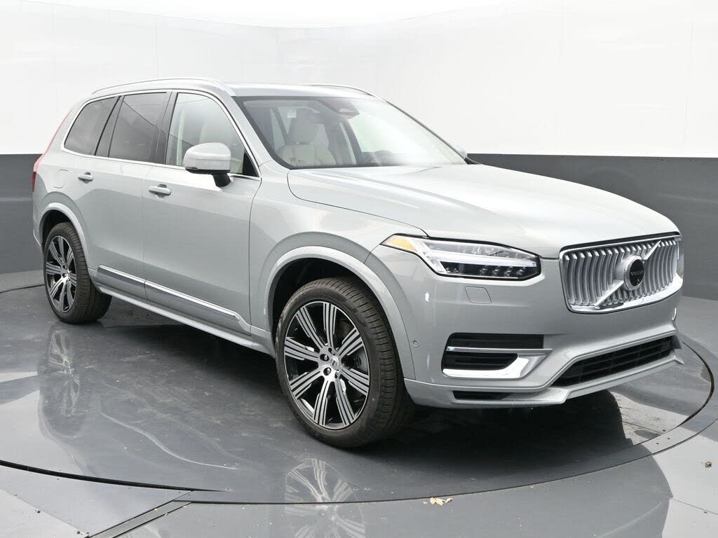 2025 Volvo XC90 Recharge T8 Plus Bright Theme 7-Passenger eAWD