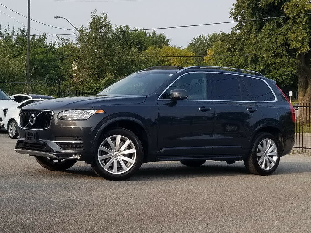 2016 Volvo XC90 T6 Momentum AWD