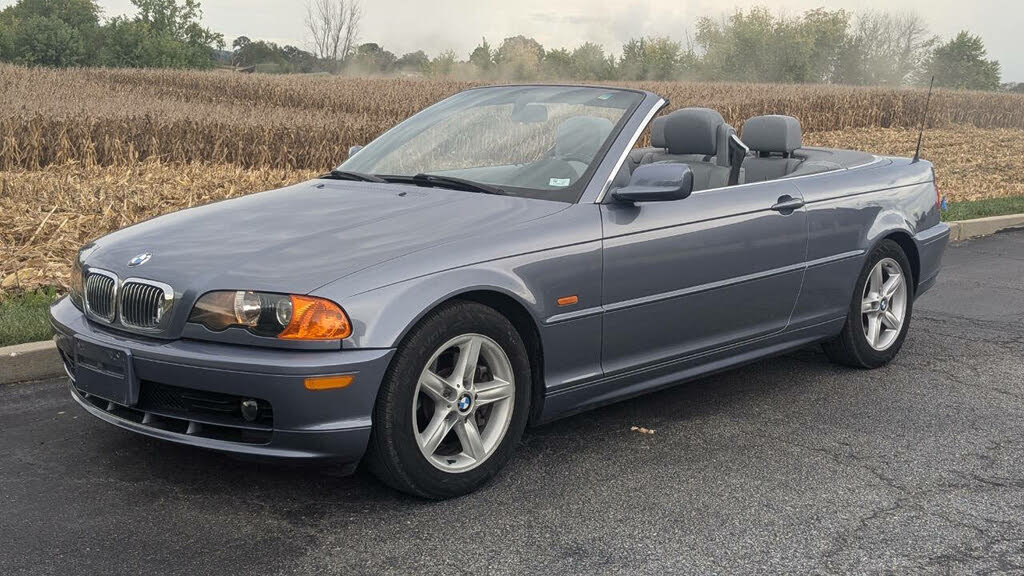 2002 BMW 3 Series 325Ci Convertible RWD