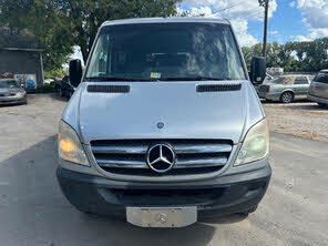 Dodge Sprinter Passenger 2500 144 WB RWD