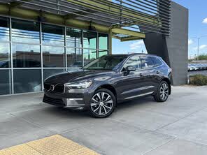 Volvo XC60 B5 Momentum FWD