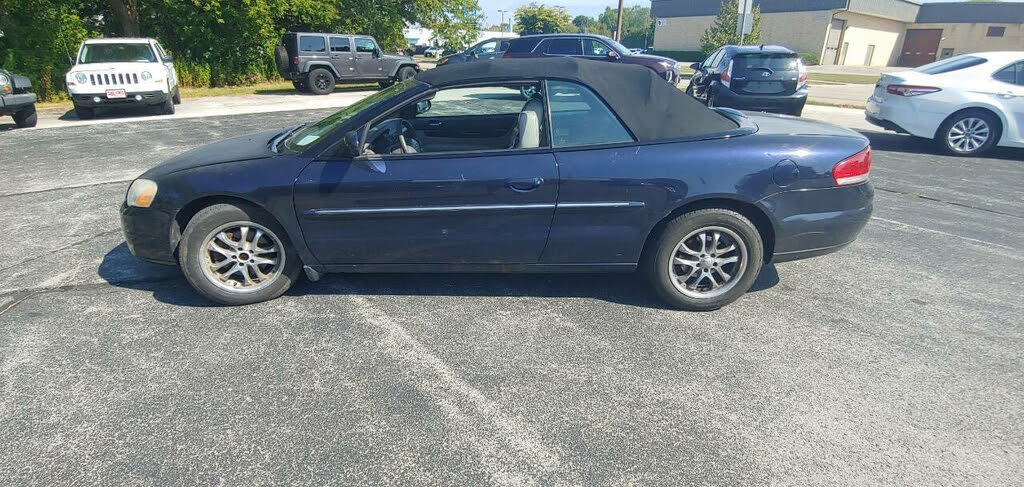 2004 Chrysler Sebring Limited Convertible FWD