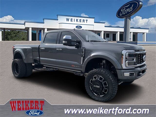 2024 Ford F-450 Super Duty Platinum Crew Cab LB DRW 4WD