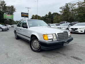 Mercedes-Benz 300-Class 300E Sedan