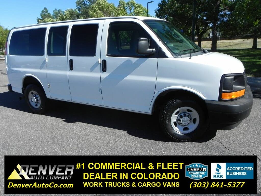 2017 Chevrolet Express 2500 LS RWD