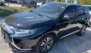 Mitsubishi Outlander ES FWD