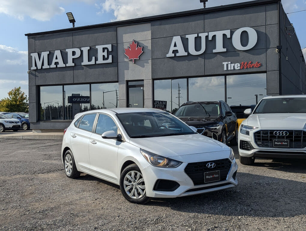 2020 Hyundai Accent Essential Hatchback FWD with Comfort Package