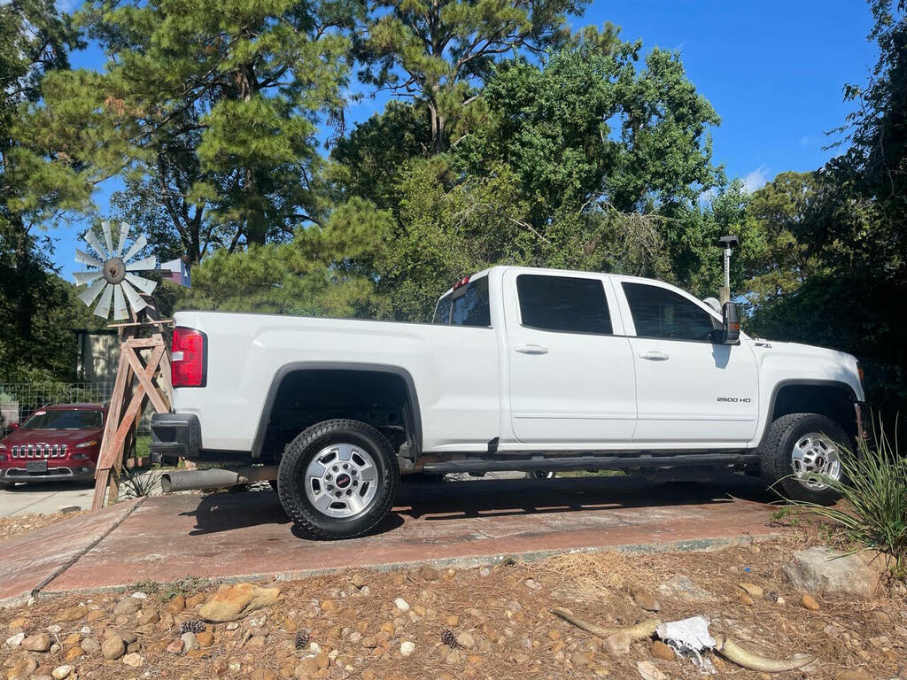 2019 GMC Sierra 2500HD SLE Crew Cab 4WD