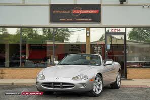 Jaguar XK-Series XK8 Convertible RWD