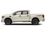 Nissan Titan PRO-4X Crew Cab 4WD