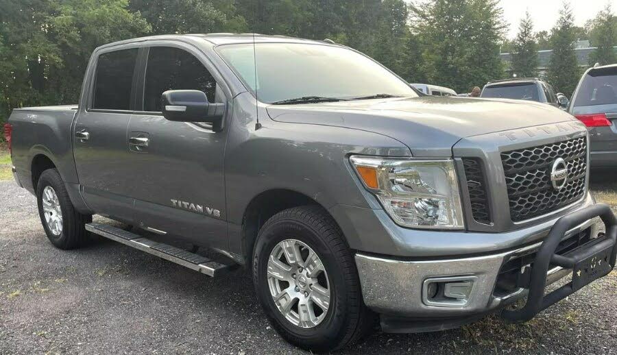 2019 Nissan Titan SV