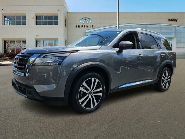 2023 Nissan Pathfinder Platinum 4WD