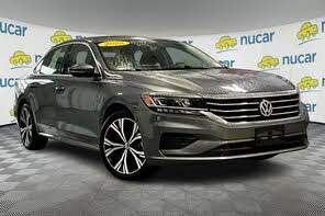 Volkswagen Passat 2.0T SE FWD