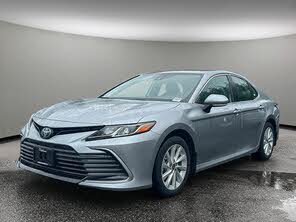 Toyota Camry Hybrid LE FWD