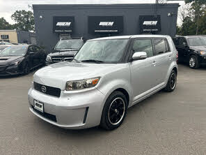 Scion xB 5-Door