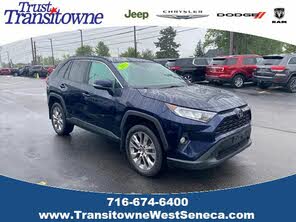 Toyota RAV4 XLE Premium AWD