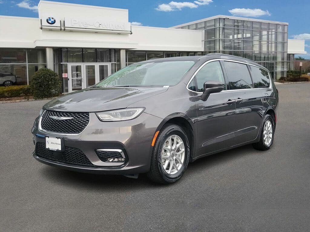 2022 Chrysler Pacifica Touring L FWD