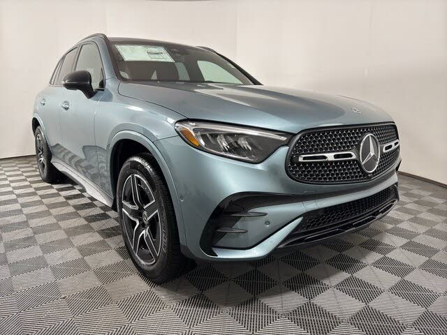 2025 Mercedes-Benz GLC 300 4MATIC