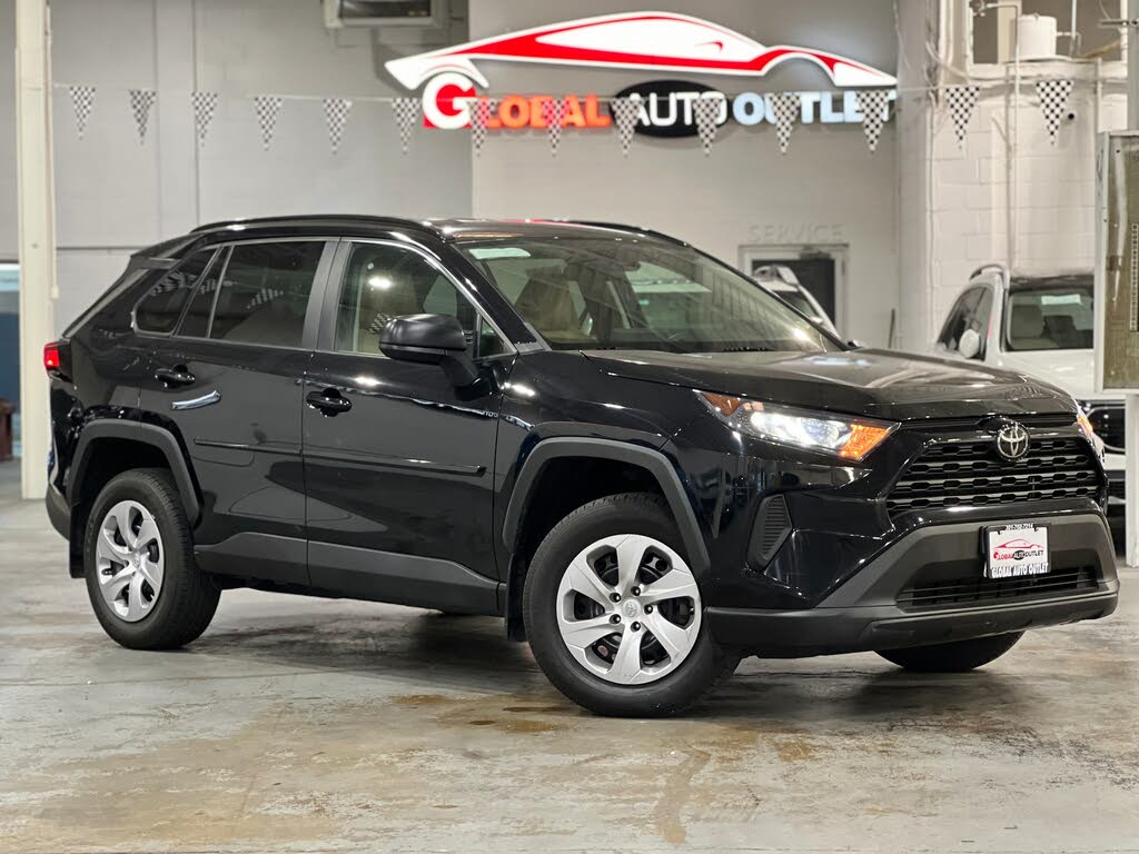 2021 Toyota RAV4 LE AWD