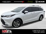 Toyota Sienna XLE 7-Passenger FWD