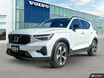 Volvo XC40 B5 Plus Dark Theme AWD