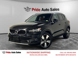 Volvo XC40 T5 Momentum AWD