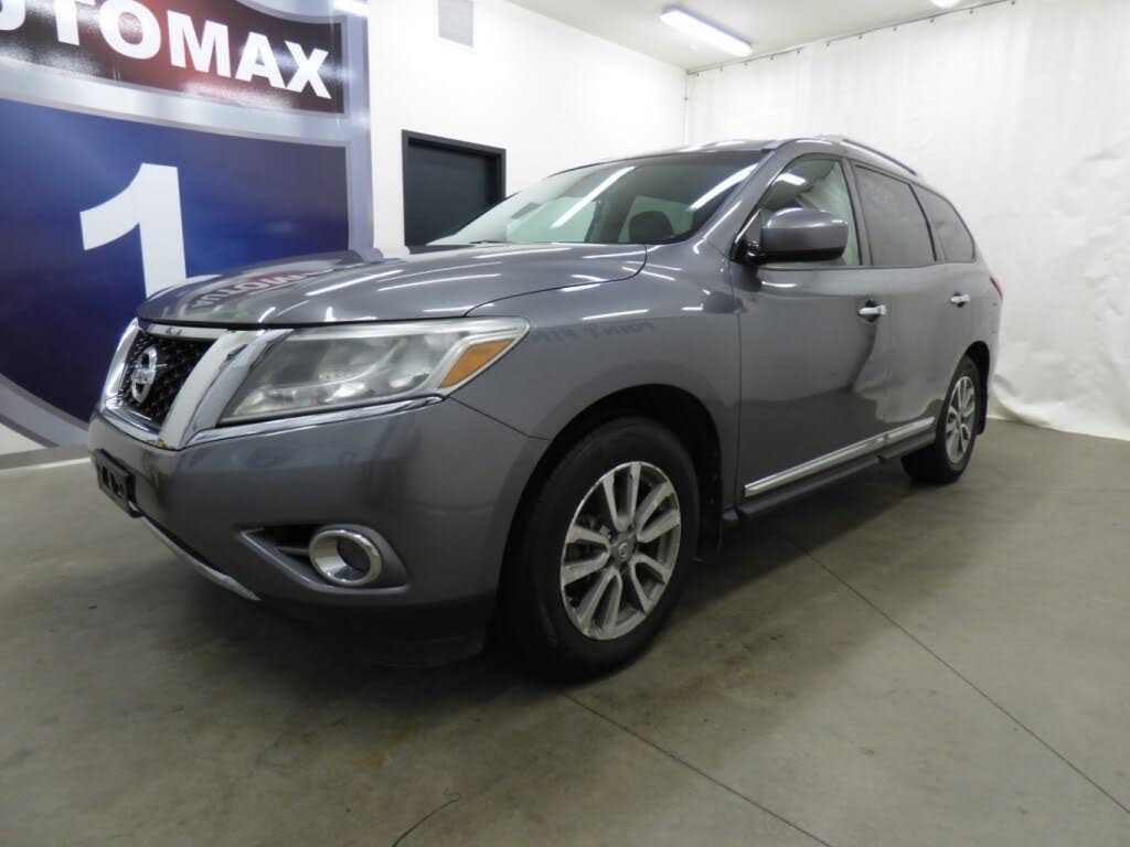 2015 Nissan Pathfinder SL 4WD