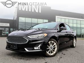 Ford Fusion Energi Titanium FWD