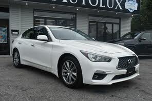 INFINITI Q50 3.0t Pure AWD