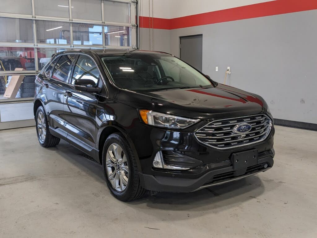 2022 Ford Edge Titanium AWD