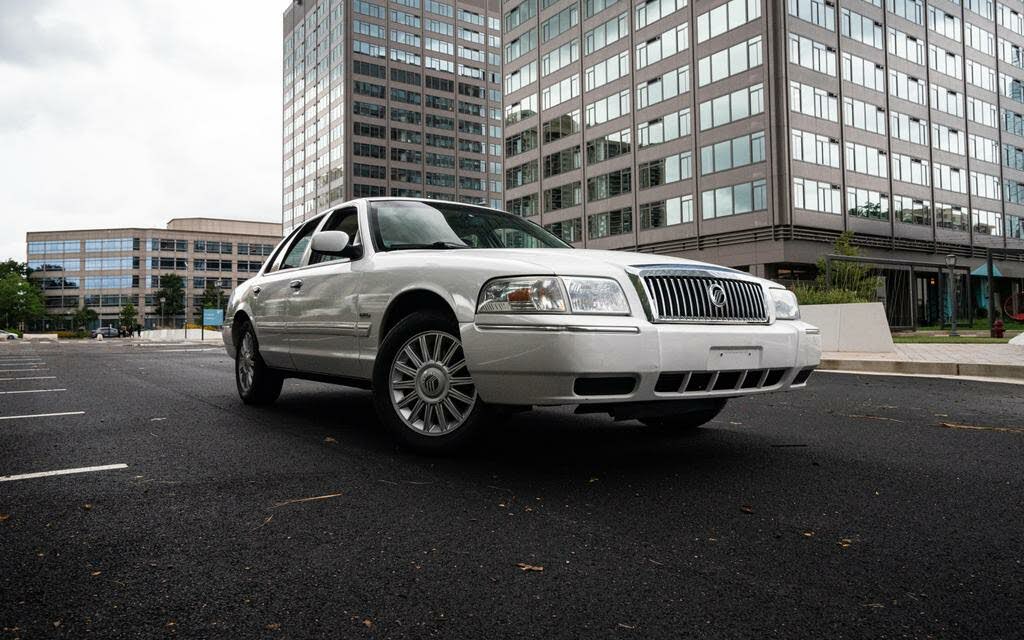 2010 Mercury Grand Marquis LS