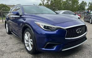 INFINITI QX30 Pure FWD