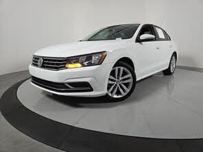 Volkswagen Passat 2.0T Wolfsburg FWD