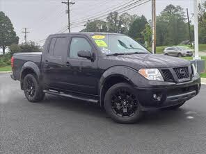 Nissan Frontier SV Crew Cab 4WD