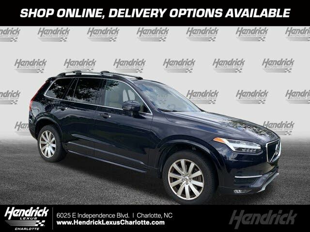 2017 Volvo XC90 T6 Momentum AWD