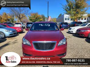 Chrysler 200 S Sedan FWD