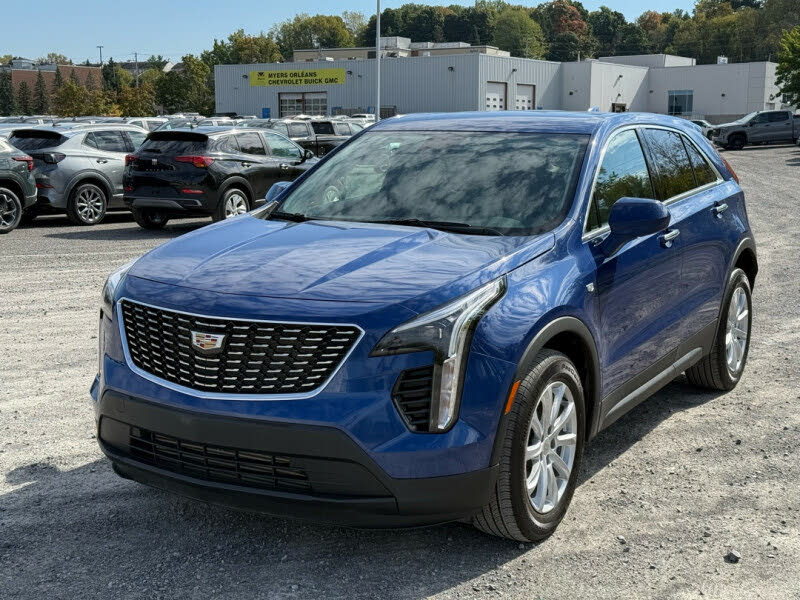 2022 Cadillac XT4 Luxury AWD