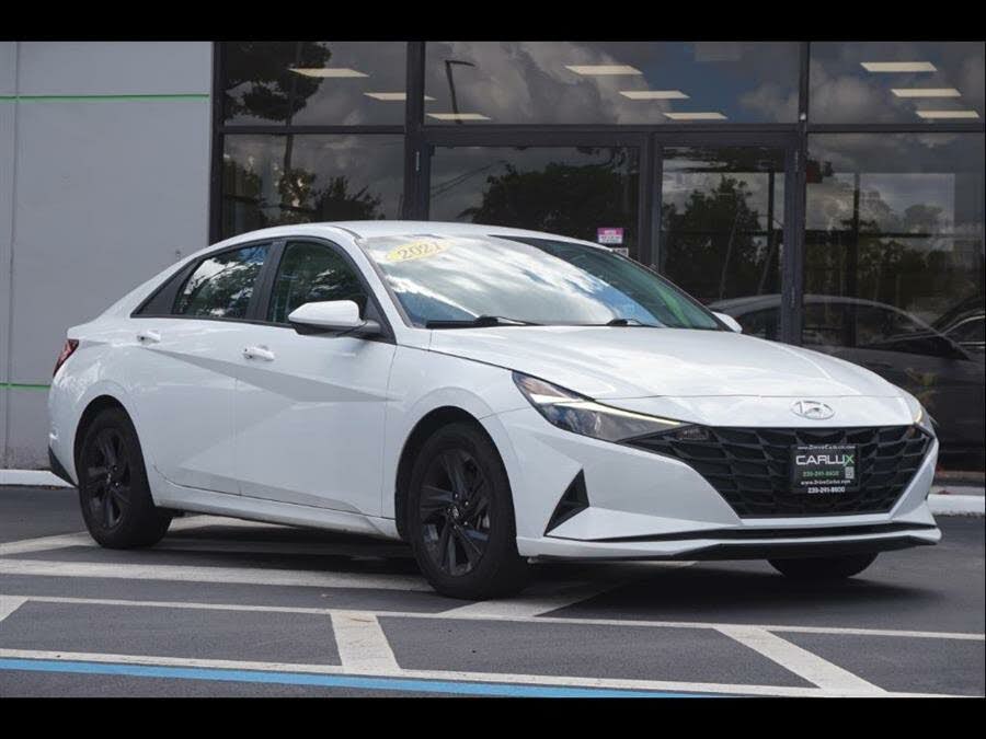 2021 Hyundai Elantra SEL FWD