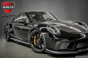 Porsche 911 GT3 RS Coupe RWD