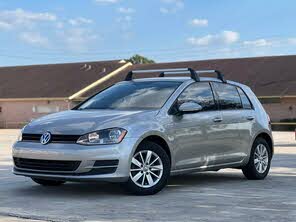 Volkswagen Golf TSI S 4-Door FWD