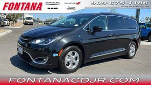 Chrysler Pacifica Hybrid Touring L FWD