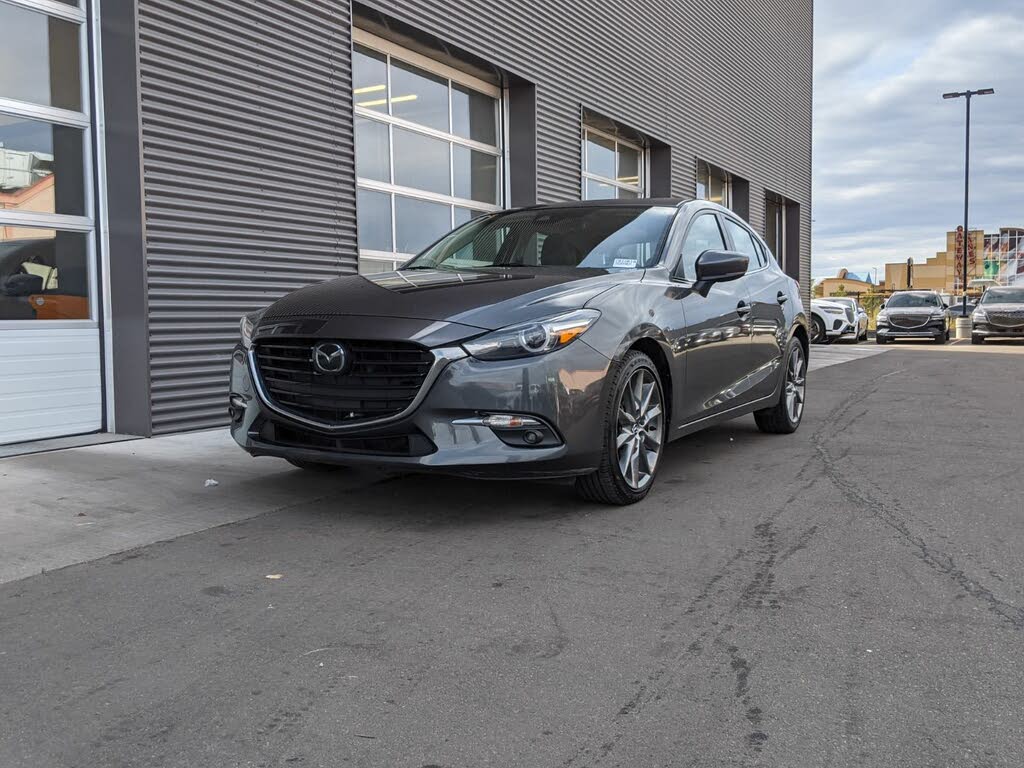 2018 Mazda MAZDA3 Sport GT