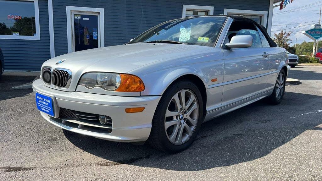 2001 BMW 3 Series 330Ci Convertible RWD