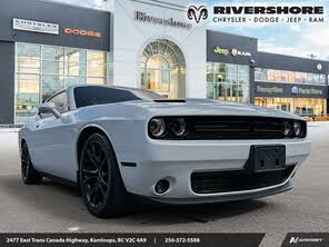 Dodge Challenger SXT Plus RWD