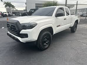 Toyota Tacoma SR5 V6 Access Cab 4WD