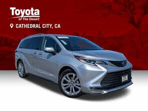 Toyota Sienna Platinum 7-Passenger FWD