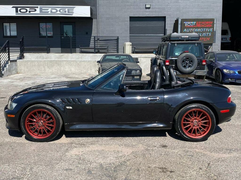 2001 BMW Z3 3.0i Roadster RWD