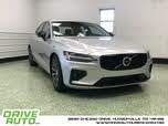 Volvo S60 B5 Momentum AWD