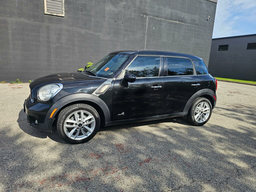 MINI Countryman S ALL4 AWD 2011
